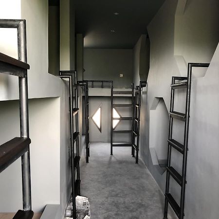 Hacco Capsule Hotel 우붓 외부 사진